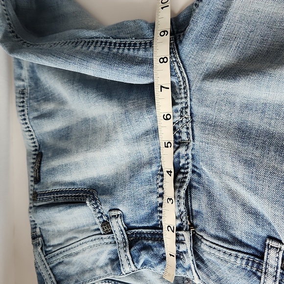 Silver Suki Mid Capri Super Stretch Lightwash Jeans Size 31 - Picture 8 of 14